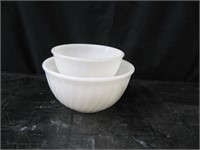 2 WHITE FIRE KING BOWLS