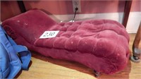 FAINTING COUCH FOR DOLLS 32"