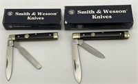(2) Smith & Wesson Buffalo Horn Doctors Folding