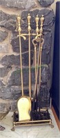 Very intricate lion foot fireplace set of brass -