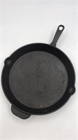 Cast Iron Skillet #12  - 11 3/4in