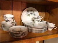 Large set of Homer Laughlin Triumph dishes