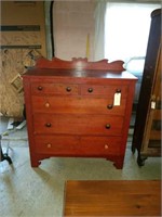 Antique 5 Drawer Dresser