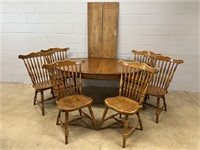 7 Pc. Table & Chair Set