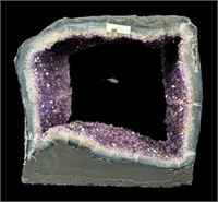 AMETHYST WINDOW WITH POLISHED AGATE FRONT