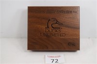 DU Hen & Drake Collection Limited Edition Case .