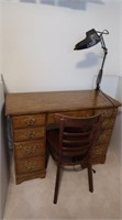 Wooden Desk w/5 drawers & chair 29.5hx42wx18"d