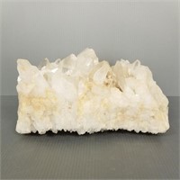 Quartz crystal specimen - 14" long x 7" wide x 8"