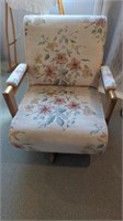 FLORAL PRINT SWIVEL ROCKING CHAIR