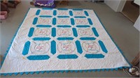 VINTAGE BLUE AND WHITE BIRD QUILT (96"X 86")