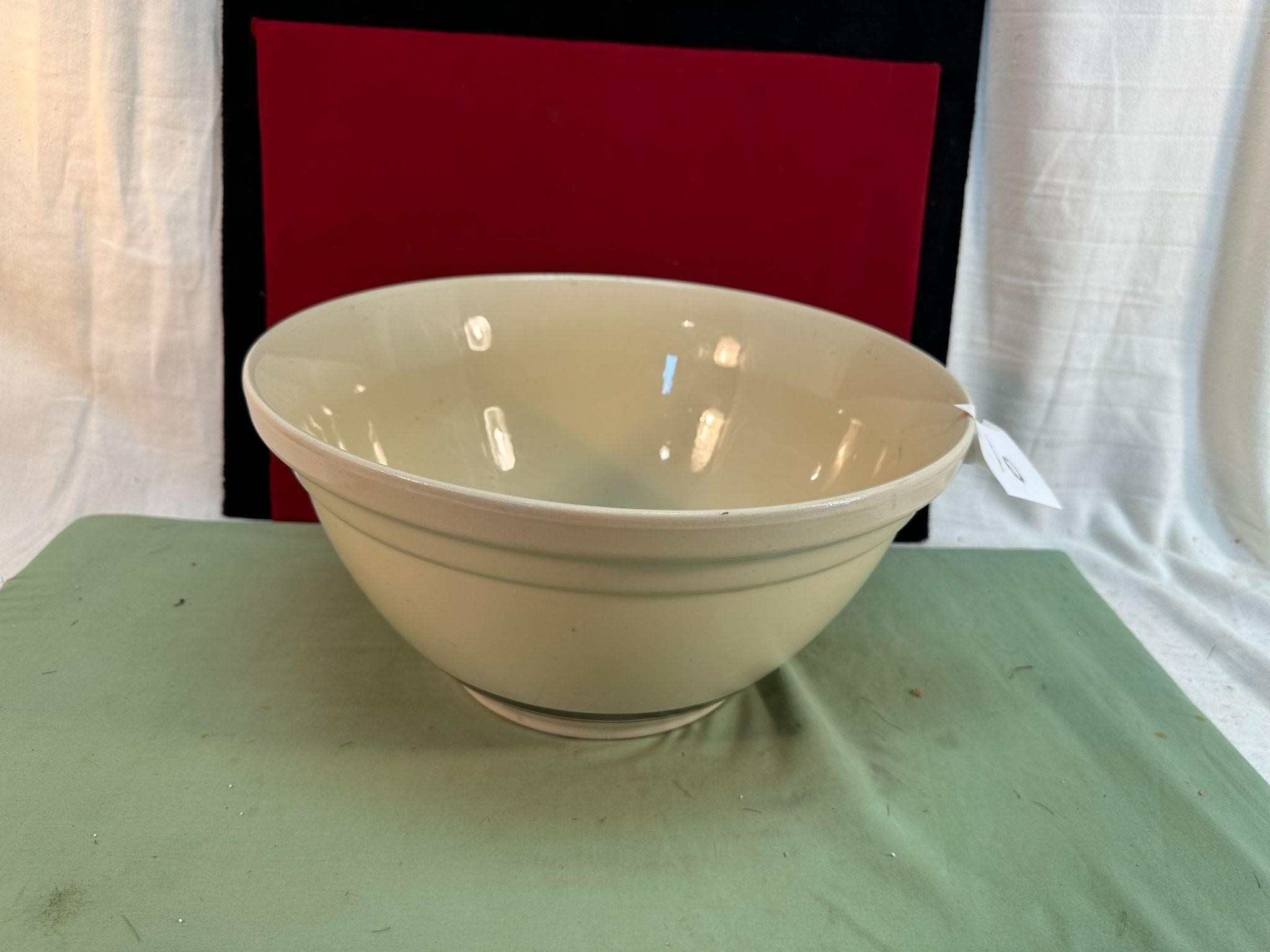 LG. MC COY DOUGH BOWL TAN & BROWN STRIPES