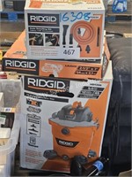 ridgid 12g wet/dry vac & 2- hosing kits