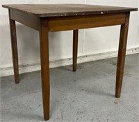 30" x 30" Square Wood Table