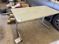 Table, approx 4 feet long