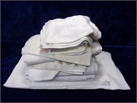 Lg Assortment of Cloth Dinner Napkins