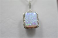 4.12ct opal necklace