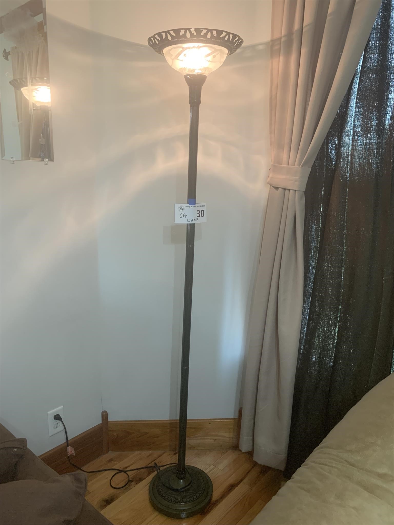 6ft Tall Lamp (Works)