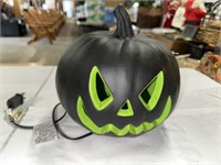 BLACK & GREEN LIGHTED PUMPKIN