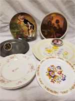 Lot of collectable plates
