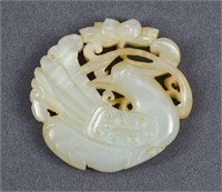 CARVED CHINESE QING DYNASTY WHITE JADE PENDANT