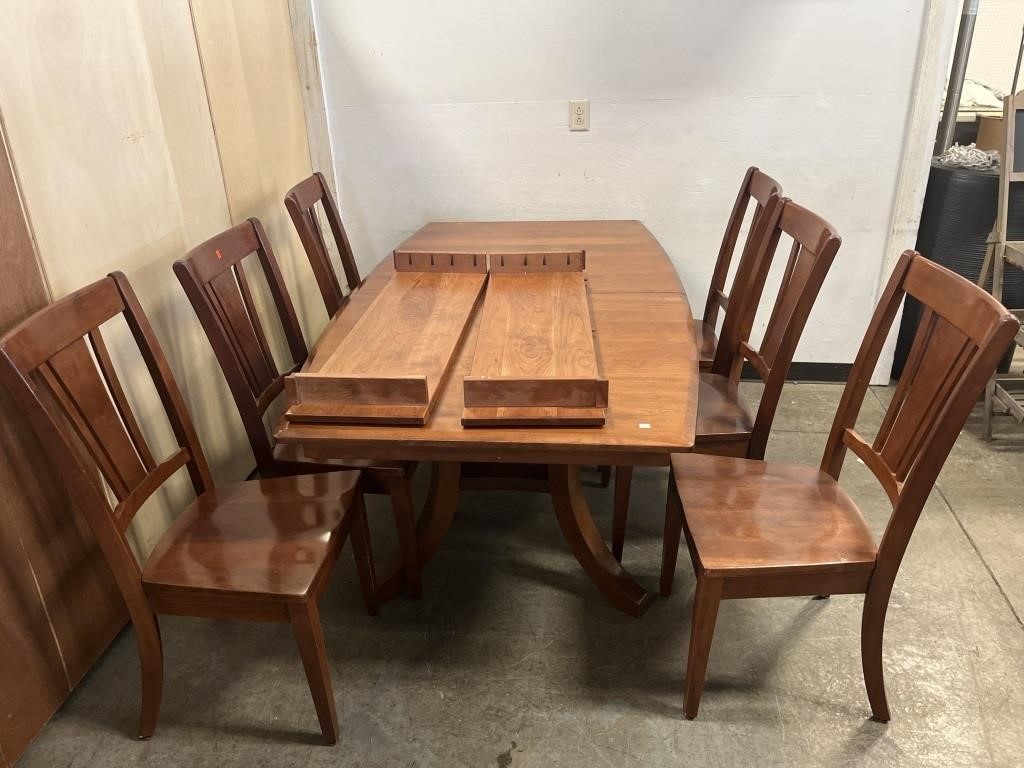 Country Lane Table with 6 Chair and 4 Leaves