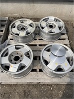 4 GMC rims believe to be 16"