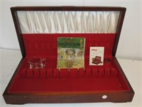 Kellogg silverware chest (21" x 11" x 4"), glass