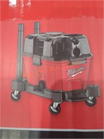 Milwaukee M18 3.5hp 6 Gal Wet/Dry Vacuum