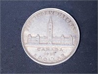 1939 CANADIAN SILVER DOLLAR