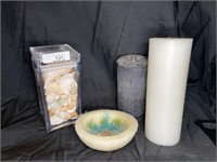 Home accent candleholders