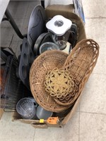 Baskets & Kitchen Supplies