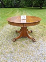 Oak Clawfoot Table 45" Diameter