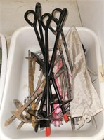 ASSTD TENT STAKES, OTHER, IN PLASTIC TUB
