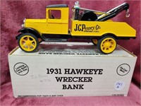 Ertl 1931 Hawkeye Wrecker Bank