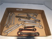 LOT: WRENCHES; MISC