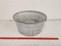 Vintage Galvanized Washtub with Handles