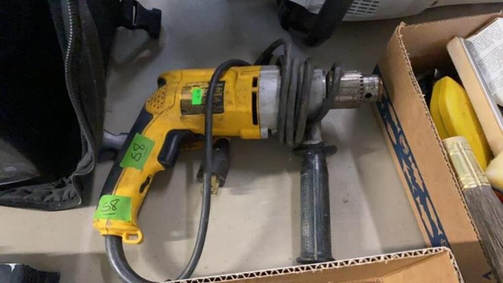 DEWALT ELECTRIC DRILL