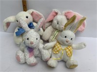 4 plush bunnies