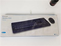 Microsoft Wireless Desktop Mouse and Keyboard
