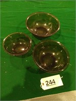 3 Pyrex Bowls