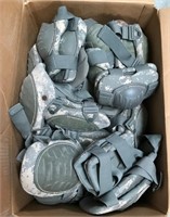 11 - BOX OF KNEE / ELBOW PADS (S247)