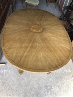 Oval dining table w/2 leaves & 8 chairs Thomasvill