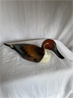 Carved wooden collectable duck