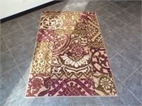 AREA RUG, 57" X 79"