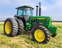 1990 John Deere 4255 FWA Tractor. 5330 +/-