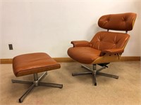 VINTAGE EAMES-STYLE LOUNGE CHAIR & OTTOMAN