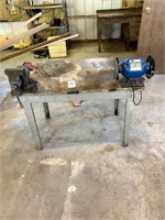 Table With Vise & 6in Bench Grinder