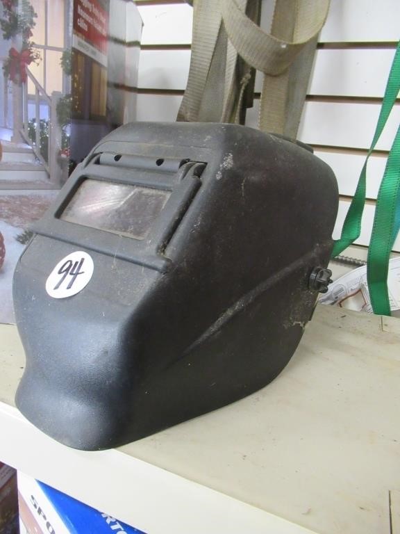 WELDER'S HELMET