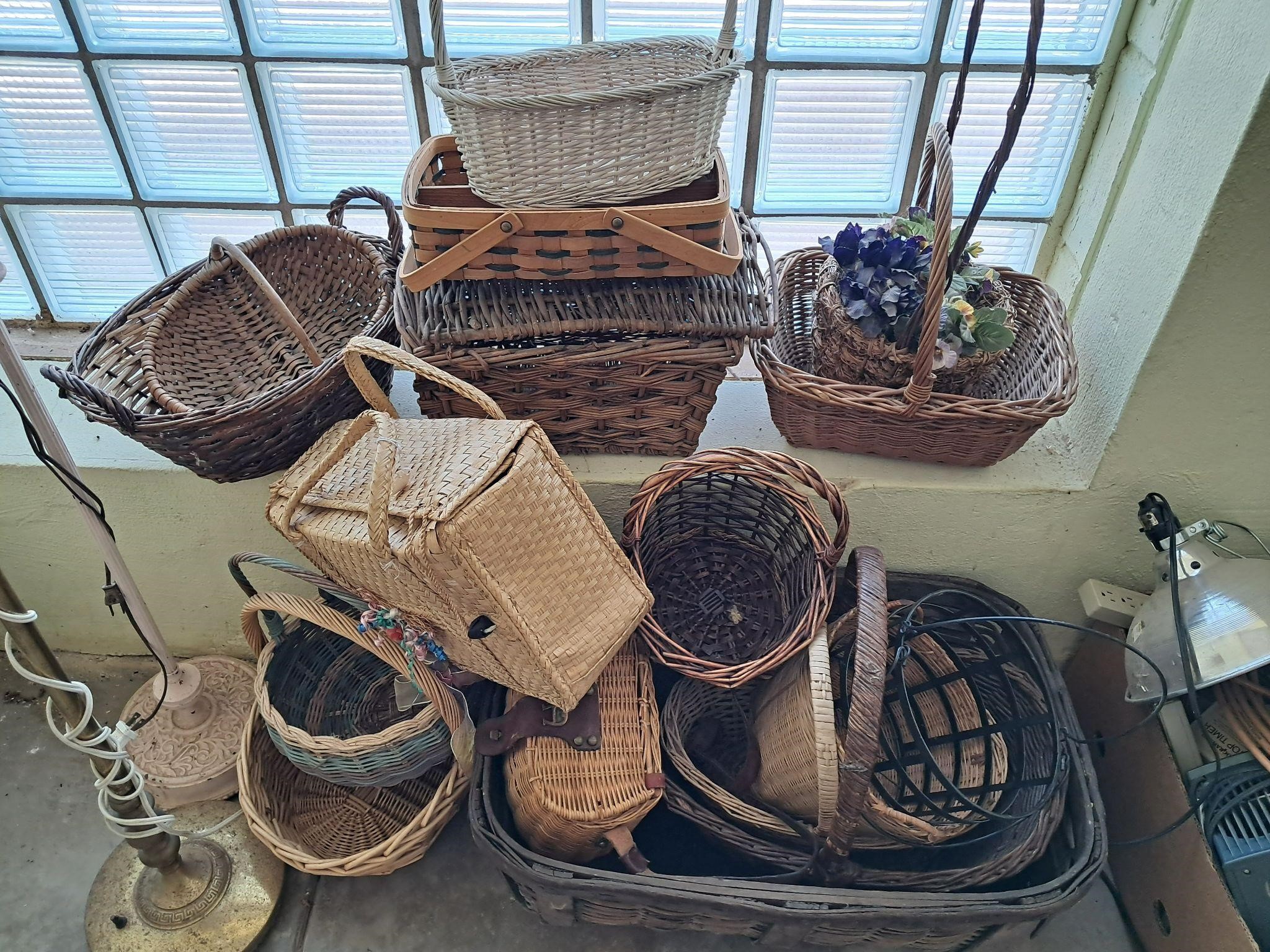 lot of Baskets