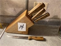 NATIONAL CUTLERY KNIVES & KNIFE BLOCK